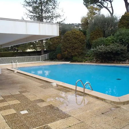 Le Vera * Cannes